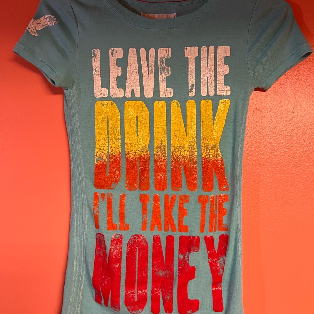 Tee shirt